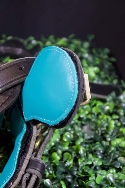Interchangeable harness padding